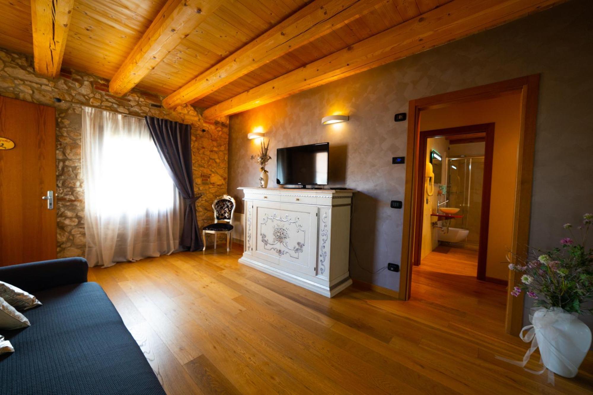 Agriturismo Riva Ratta Montecchio Maggiore Bagian luar foto